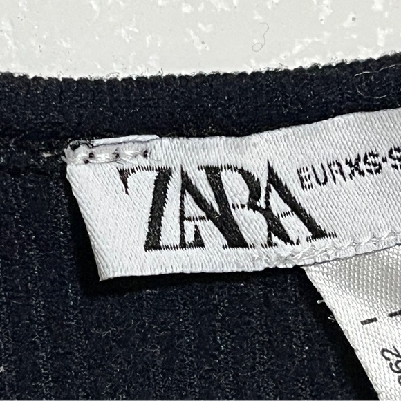 Zara Ribbed Cropped Knit Tank Top - XS - Picture 9 of 10